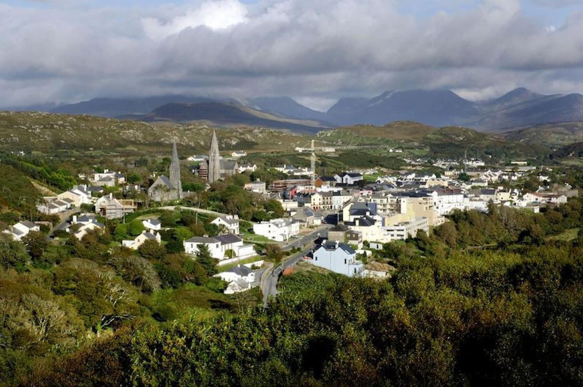 Pink Blossom Clifden Bagian luar foto